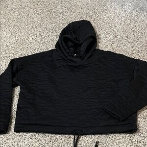 Black Quilted Gap women’s hoodie size medium